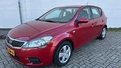 Gebruikt 2010 Kia Ceed Hatchback | € 2.750 (Super prijs)