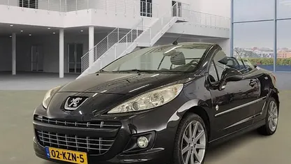 Occasion 2010 Peugeot 207 CC Roland Garros Cabriolet | € 3.495 (Goede deal)