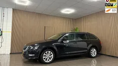 Zwart Gebruikt 2020 Skoda Octavia Business Line Stationwagen | € 18.770 (Eerlijke prijs)