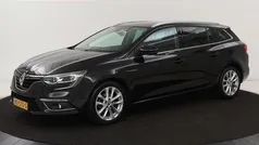Zwart Gebruikt 2017 Renault Mégane GrandTour Zen Stationwagen | € 8.900 (Eerlijke prijs)