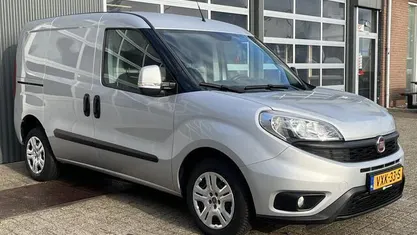 Grijs Gebruikt 2016 Fiat Doblò MPV | € 7.950 (Super prijs)