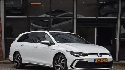 Occasion VW Golf VIII Business+ 150 PK (110 kW) 2022 Wit Hatchback