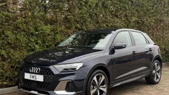 Blauw (metallic) Gebruikt 2022 Audi A1 Advanced Hatchback | € 24.890 (Eerlijke prijs)