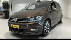 Bruin Gebruikt 2016 VW Touran Highline MPV | € 15.900 (Eerlijke prijs)