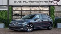 Gebruikt 2023 VW Golf VIII Move Hatchback | € 24.950 (Goede deal)