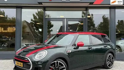 Occasion Mini John Cooper Works Clubman Chili 232 PK (170 kW) 2018 Groen, metallic lak Stationwagen