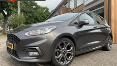 Grijs Gebruikt 2019 Ford Fiesta ST-Line Hatchback | € 13.795 (Eerlijke prijs)