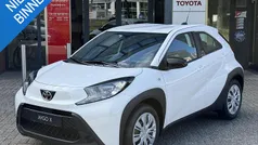 Nieuw 2025 Toyota Aygo Play Hatchback | € 21.445 (Eerlijke prijs)