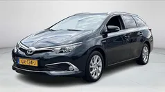 Grijs Gebruikt 2015 Toyota Auris Touring Sports Executive Stationwagen | € 17.450 (Eerlijke prijs)