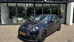 Blauw, metallic lak Gebruikt 2023 Mini Cooper S Cabriolet Cabriolet | € 35.900 (Eerlijke prijs)