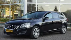 Zwart Gebruikt 2011 Volvo V60 Kinetic Stationwagen | € 6.450 (Eerlijke prijs)