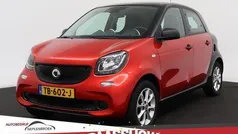 Rood Gebruikt 2018 Smart ForFour Hatchback | € 6.950 (Super prijs)