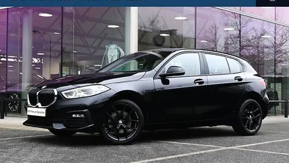 Occasion 2021 BMW 118 Executive Hatchback | € 23.950 (Eerlijke prijs)