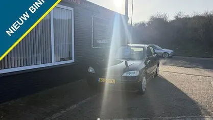 Occasion 2002 Opel Astra Edition Sedan | € 1.250 (Eerlijke prijs)