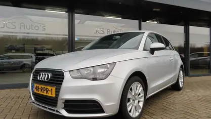Occasion Audi A1 Attraction 86 PK (63 kW) 2011 Grijs (metallic) Hatchback