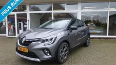 Gebruikt 2021 Renault Captur Intens SUV | € 24.250 (Eerlijke prijs)