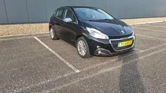 Gebruikt 2017 Peugeot 208 Hatchback | € 8.495 (Eerlijke prijs)