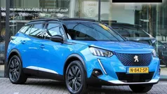 Blauw Gebruikt 2021 Peugeot e-2008 GT SUV | € 19.987 (Eerlijke prijs)