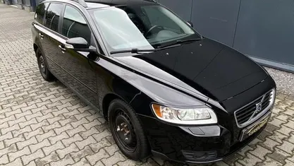 Occasion Volvo V50 145 PK (106 kW) 2007 Zwart, metallic lak Stationwagen