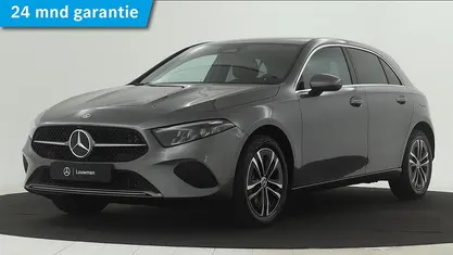Grijs Gebruikt 2024 Mercedes A250 Business Hatchback | € 34.945 (Eerlijke prijs)