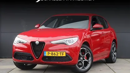 Gebruikt 2021 Alfa Romeo Stelvio Veloce SUV | € 45.395 (Eerlijke prijs)