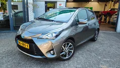 Gebruikt 2017 Toyota Yaris Hybrid Premium MPV | € 15.950 (Super prijs)