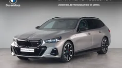 Grijs Gebruikt 2024 BMW i5 M Sport Sedan | € 88.950 (Super prijs)