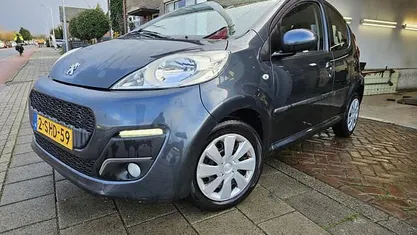 Occasion Peugeot 107 Active 68 PK (50 kW) 2013 Hatchback