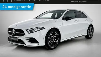 Occasion Mercedes A250 Business 218 PK (160 kW) 2021 Wit Hatchback