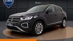 Zwart Gebruikt 2025 VW T-Roc Style SUV | € 36.850 (Eerlijke prijs)