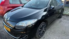 Zwart, metallic lak Gebruikt 2012 Renault Mégane GrandTour Bose Edition Stationwagen | € 3.750 (Eerlijke prijs)