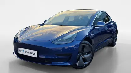Gebruikt 2020 Tesla Model 3 Standard Range Sedan | € 19.840 (Goede deal)