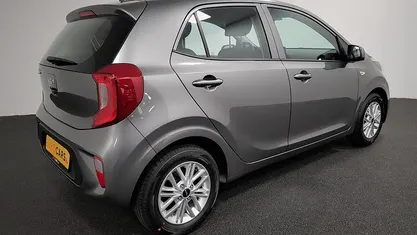 Grijs Occasion 2023 Kia Picanto Hatchback | € 16.890 (Eerlijke prijs)