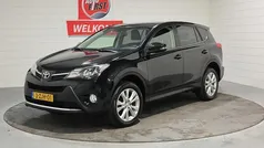 Gebruikt 2015 Toyota RAV4 Business Edition SUV | € 17.950 (Eerlijke prijs)