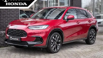 Rood Gebruikt 2025 Honda ZR-V Advance SUV | € 43.900 (Eerlijke prijs)