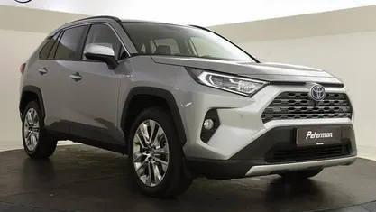 Zilver Occasion 2021 Toyota RAV4 Executive SUV | € 35.499 (Eerlijke prijs)