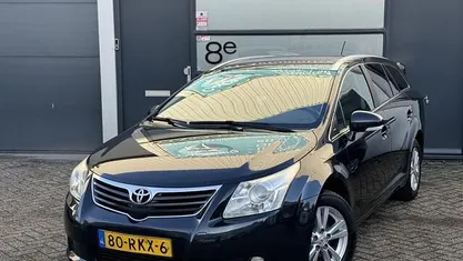 Occasion Toyota Avensis 147 PK (108 kW) 2011 Grijs Stationwagen