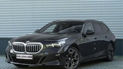 Gebruikt 2025 BMW 520 M Sport Stationwagen | € 58.875 (Eerlijke prijs)