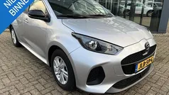 Grijs Gebruikt 2025 Mazda 2 Center-Line Hatchback | € 22.839 (Eerlijke prijs)