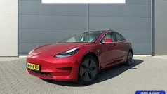 Rood Gebruikt 2019 Tesla Model 3 Standard Range Sedan | € 19.400 (Eerlijke prijs)