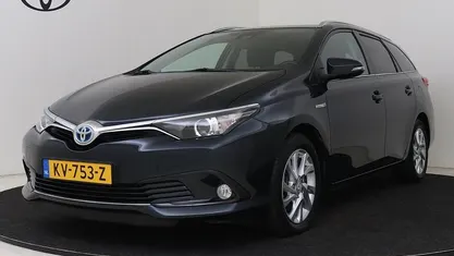 Grijs Gebruikt 2017 Toyota Auris Hybrid Trend Stationwagen | € 16.750 (Eerlijke prijs)