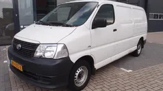 Wit Gebruikt 2009 Toyota HiAce Comfort MPV | € 11.000