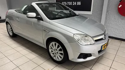 Occasion Opel Tigra Sport 125 PK (91 kW) 2005 Grijs Cabriolet