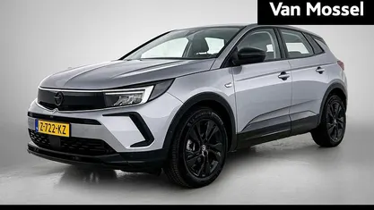 Occasion 2024 Opel Grandland X SUV | € 30.940 (Goede deal)