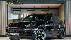 Zwart, metallic lak Gebruikt 2018 Porsche Cayenne SUV | € 59.000 (Eerlijke prijs)