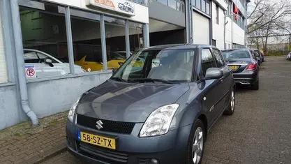 Occasion Suzuki Swift 93 PK (68 kW) 2006 Grijs Hatchback