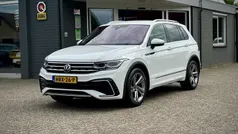 Wit Gebruikt 2021 VW Tiguan R-line SUV | € 36.700 (Eerlijke prijs)