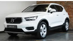 Wit Gebruikt 2022 Volvo XC40 Momentum SUV | € 31.950 (Super prijs)