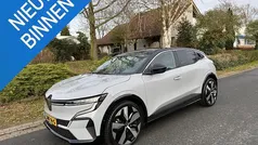 Gebruikt 2023 Renault Megane E-Tech Hatchback | € 24.995 (Super prijs)