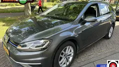 Zwart Gebruikt 2018 VW Golf VII Highline Stationwagen | € 13.995 (Goede deal)